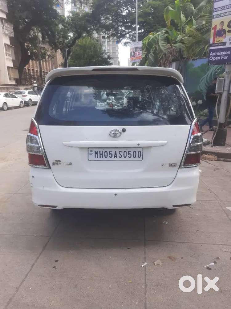 8 Seater Toyota Innova 2010 Diesel 145000 Km Driven Insurance Valid