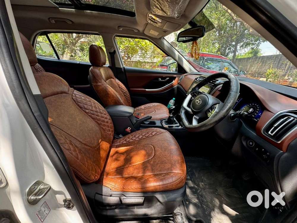 2023 Hyundai Alcazar Prestige 7s 1.5 Turbo Petrol Mt