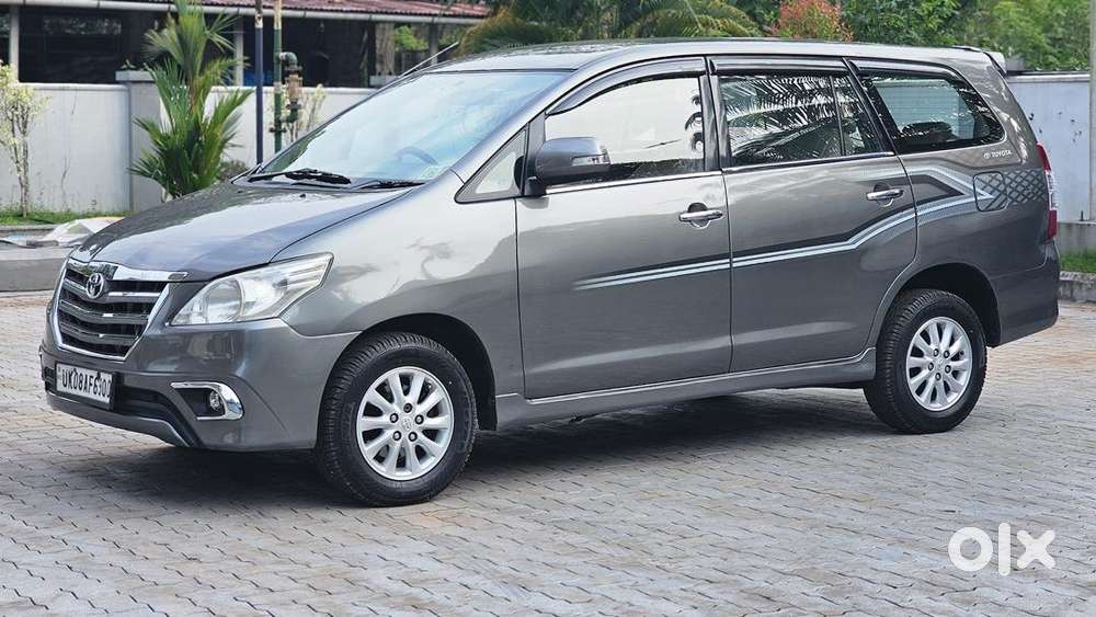 Toyota Innova 2014 Diesel Well Maintained Z Option