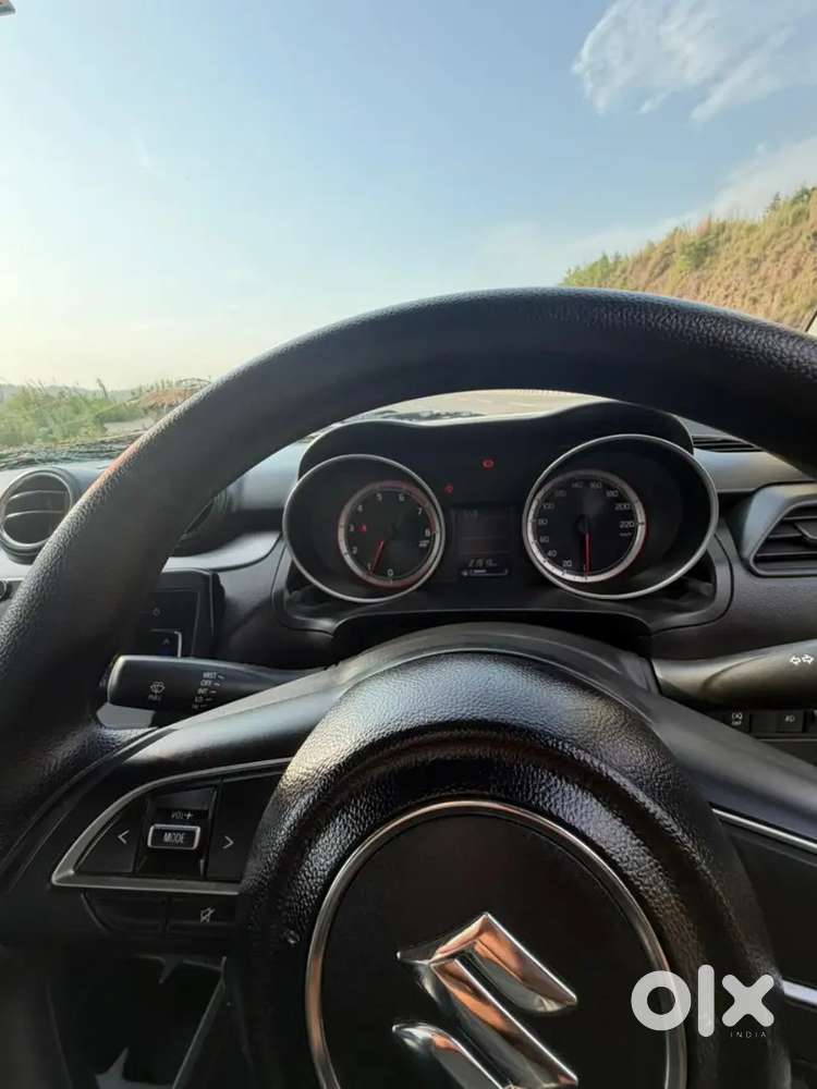 Maruti Suzuki Swift Vxi 2022