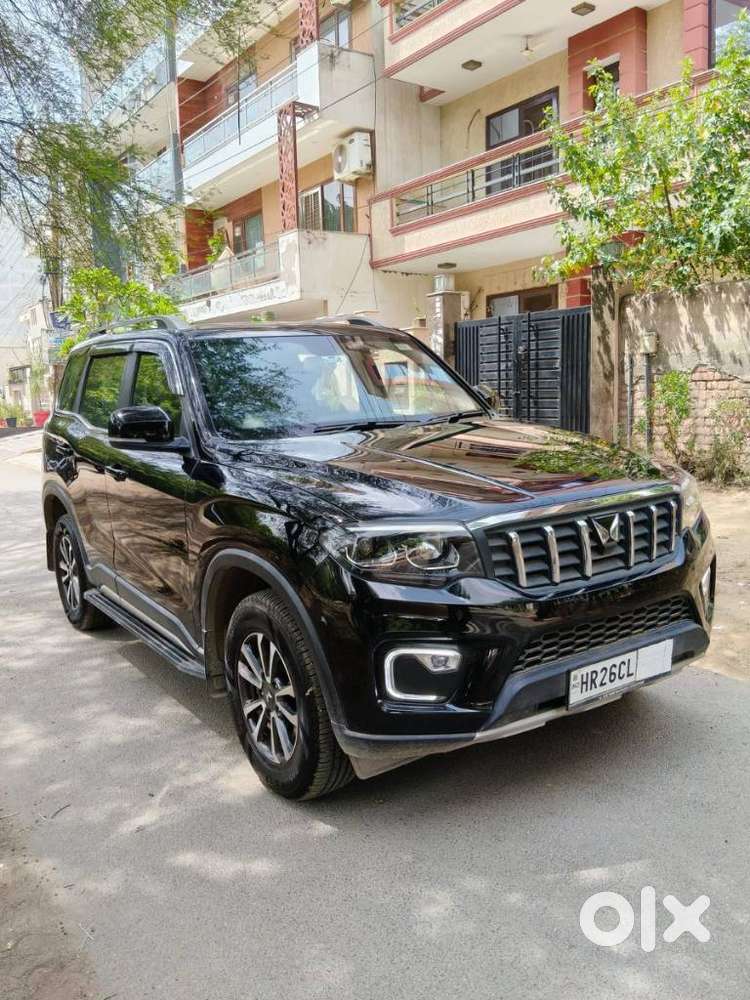 Mahindra Scorpio N Z8 Select Diesel At 2wd 7-seater, 2025, Diesel