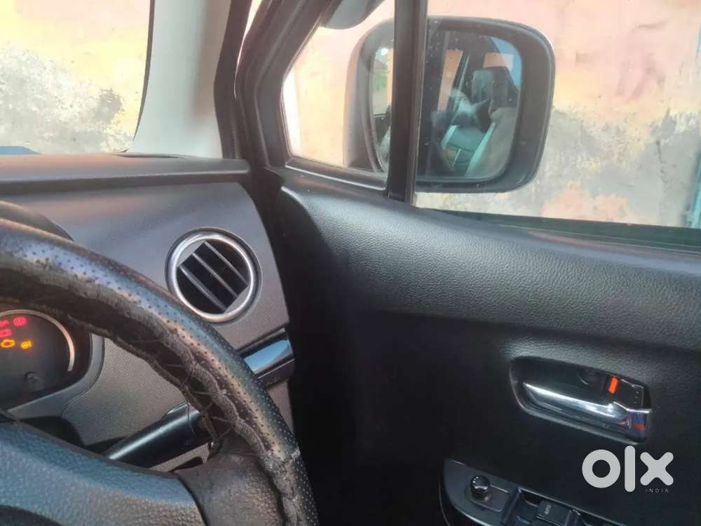 Maruti Suzuki Wagon R Stingray 2015