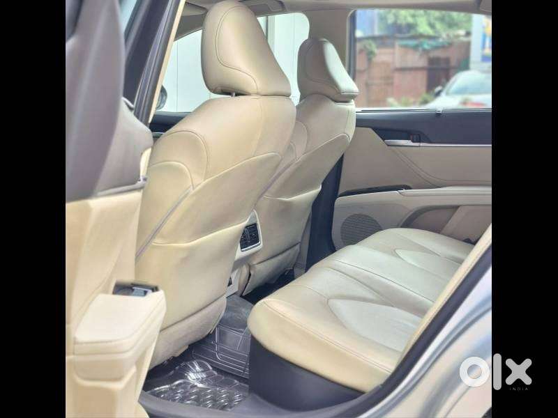 Toyota Camry [2019-ongoing] 2.5 Hybrid, 2019, Petrol