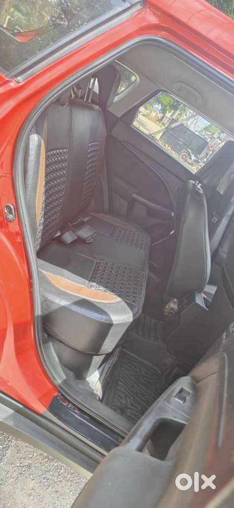 Maruti Suzuki Brezza 1.5 Vxi Cng, 2023, Petrol