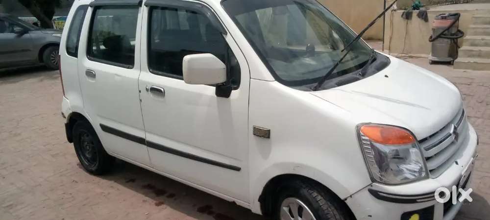 Good Contion Koi Nhi Me Ja Rha Hu Bhaar