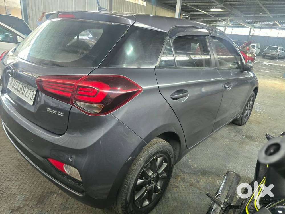 Hyundai Elite I20 Sportz (o) 1.2, 2019, Petrol