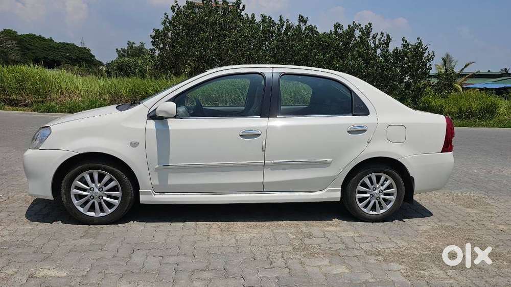 Toyota Etios 2010-2012 Vx, 2011, Petrol
