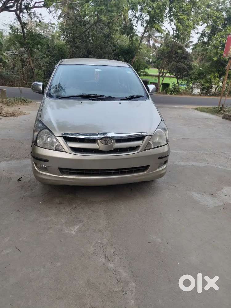 Toyota Innova 2009