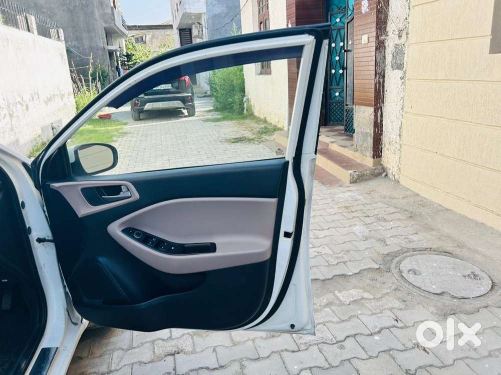 Hyundai Elite I20 2018 Petrol Well Maintained Single Hand Driven