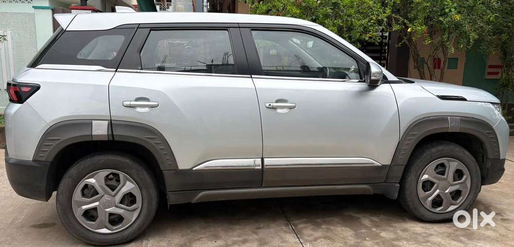 2023 Maruti Brezza Lxi