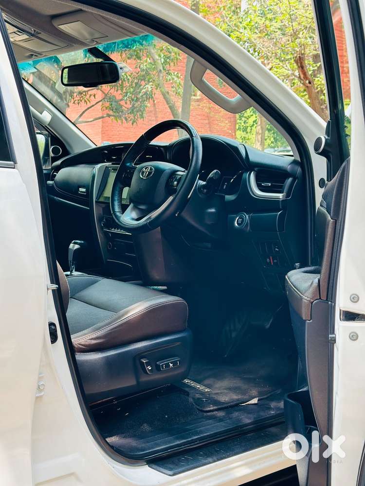 Toyota Fortuner 3.0 4x2 Automatic, 2019, Diesel