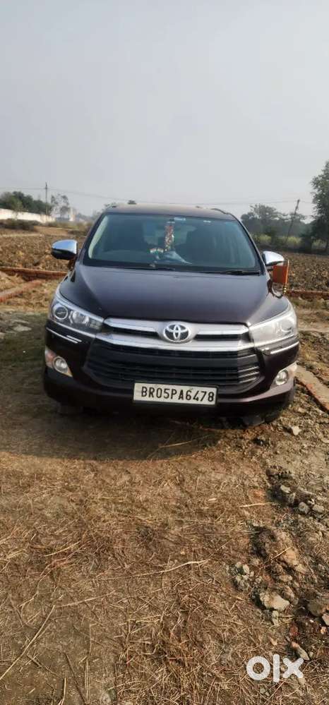 Toyota Innova 2017 Diesel 103000 Km Driven