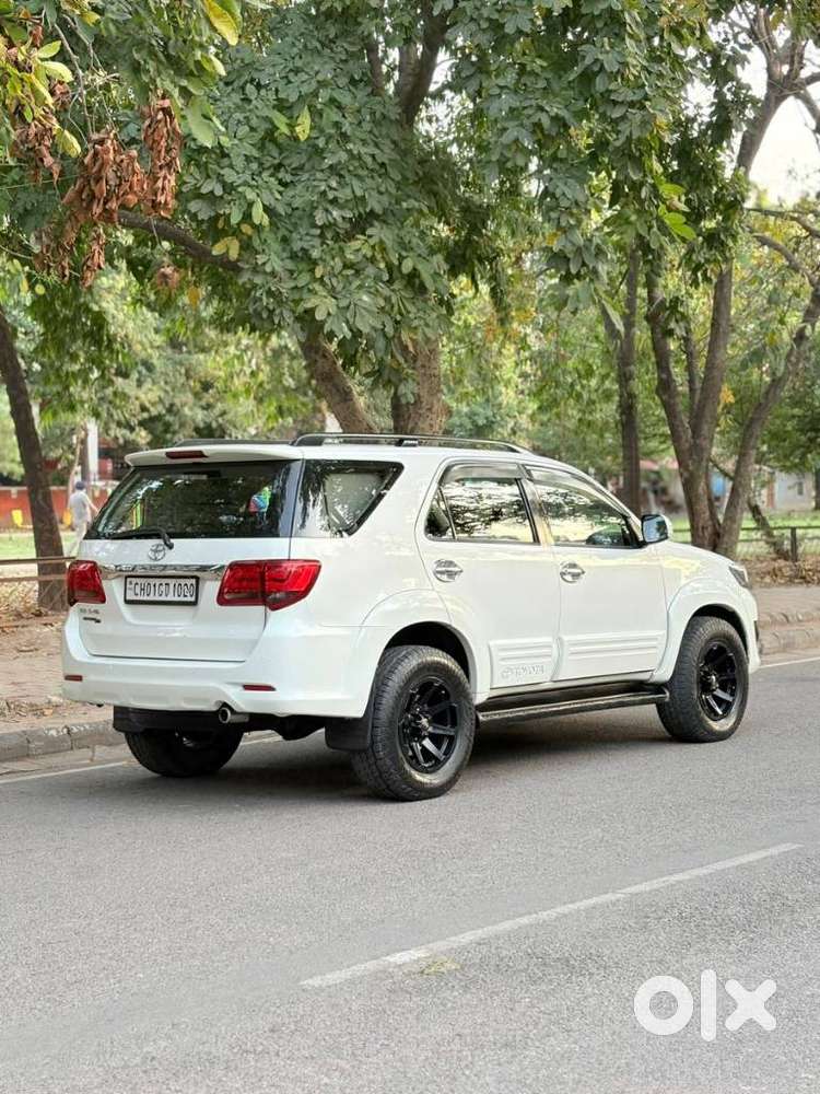 Toyota Fortuner 2011-2016 4x4 Mt, 2013, Diesel