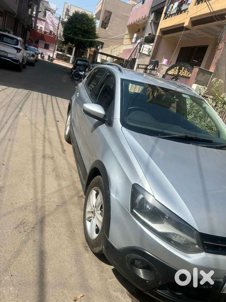 Volkswagen Polo 2015 Diesel 106000 Km Driven