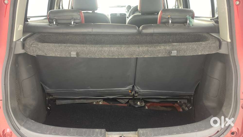 Maruti Suzuki Ritz Vxi, 2013, Petrol