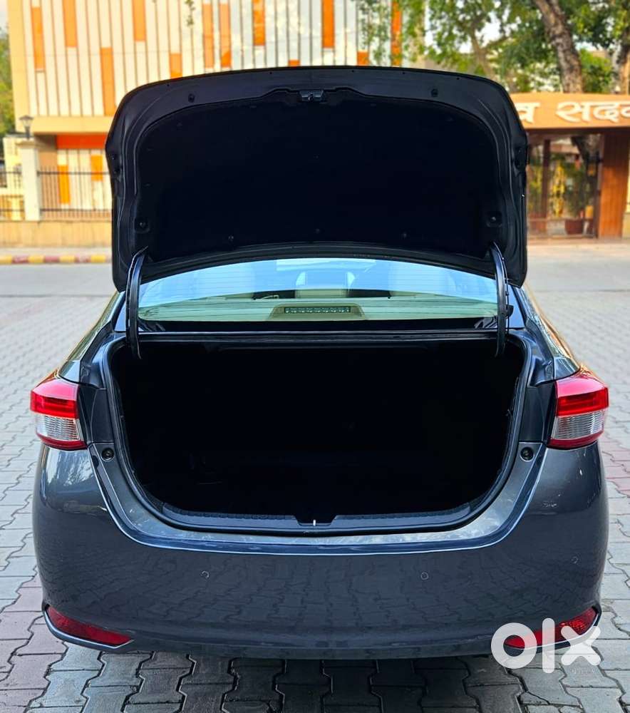 Toyota Yaris Vx Cvt, 2018, Petrol