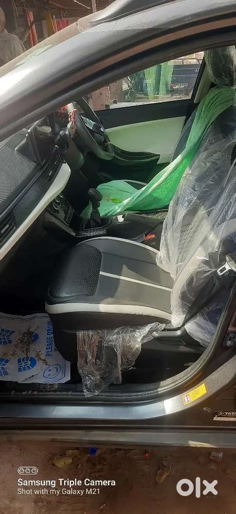 Tata Nexon Pure Plush ,cng +petrol March 2026