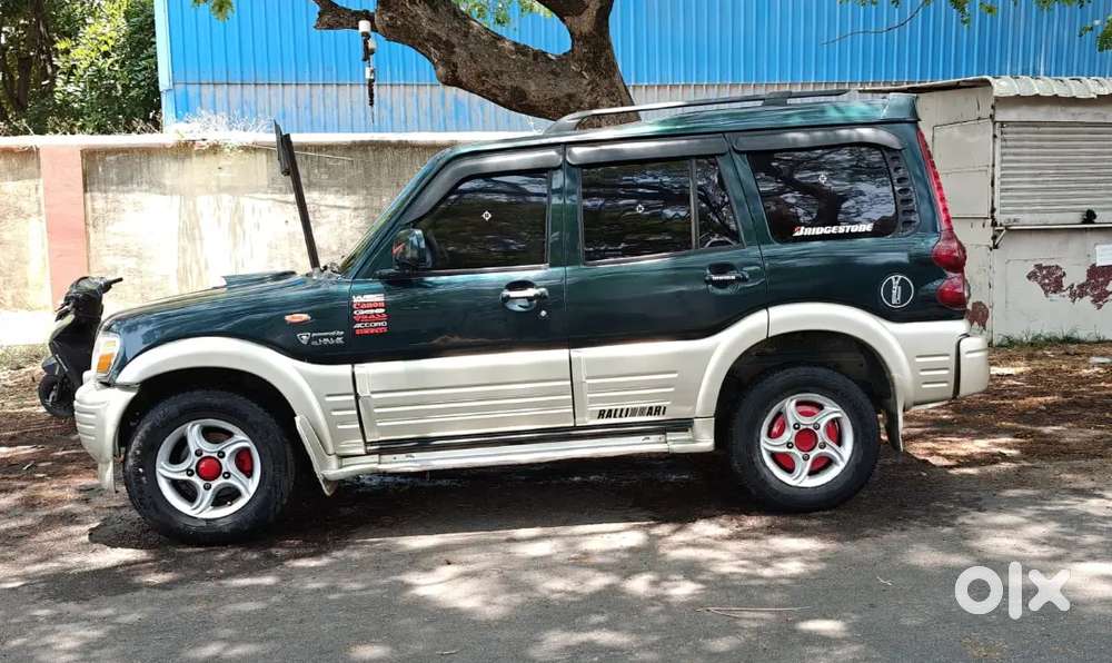 Mahindra Scorpio Classic 2008 Diesel 136000 Km Driven