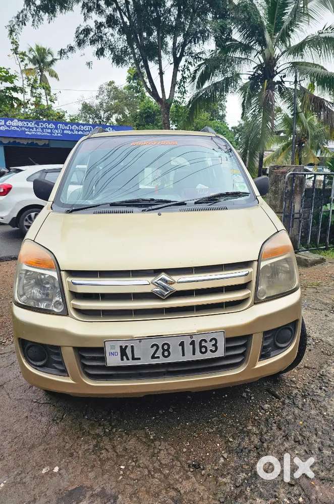 Maruti Suzuki Wagon R 2007 Petrol 161232 Km Driven. Royal Gold Colour