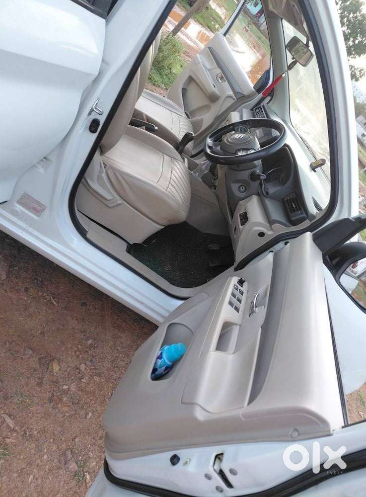 Maruti Suzuki Ertiga Vxi Petrol, 2020, Petrol
