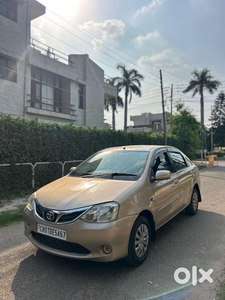 Toyota Etios, 2011, Petrol