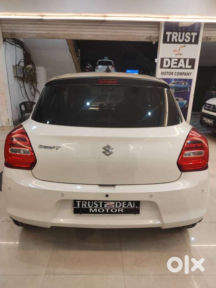 Maruti Suzuki Swift 1.2 Vxi Glory Edition, 2022, Petrol