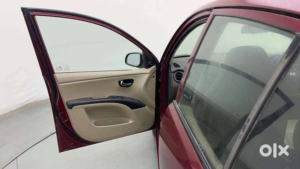 Hyundai I10 Sportz 1.1 Irde2, 2015, Petrol