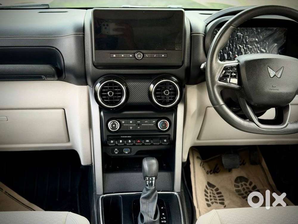 Mahindra Thar Roxx Ax7 L Diesel At 2wd, 2025, Diesel