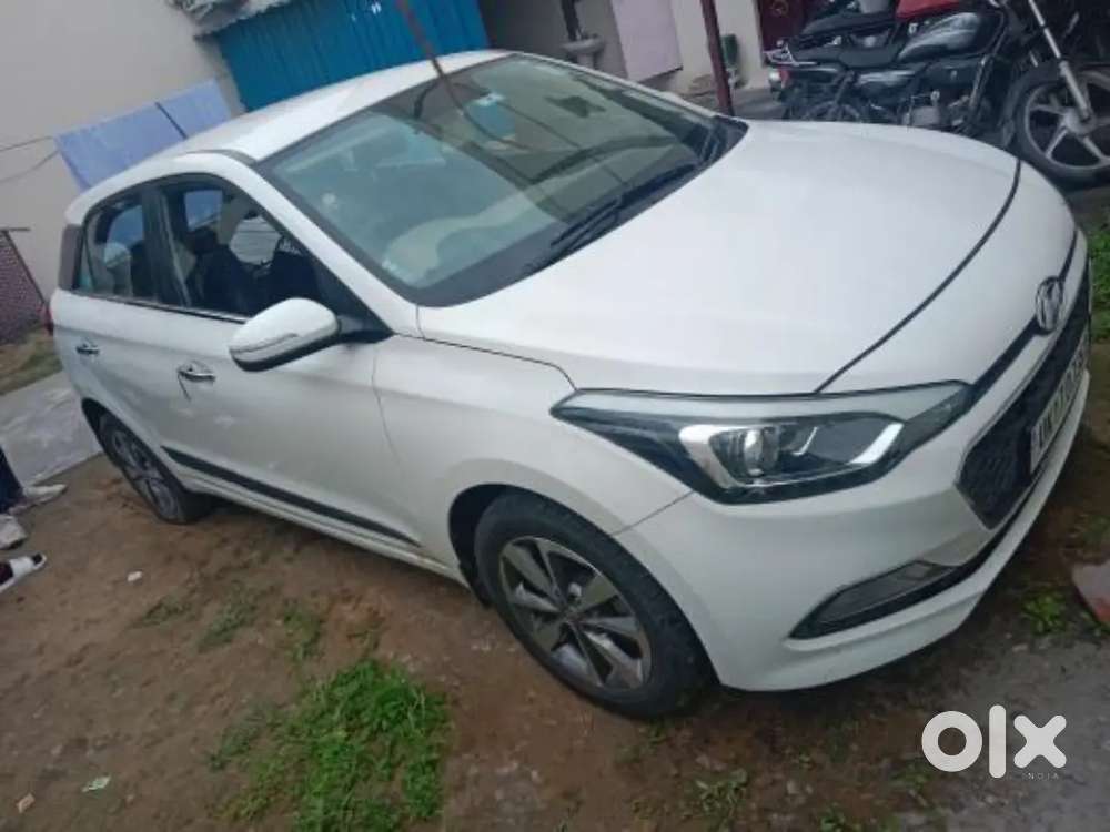 Hyundai New I20 2017 Petrol 80000 Km Driven
