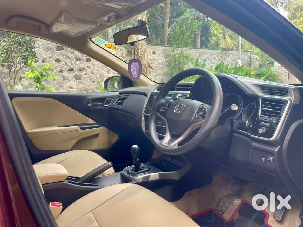 Honda City I-vtec V, 2018, Petrol
