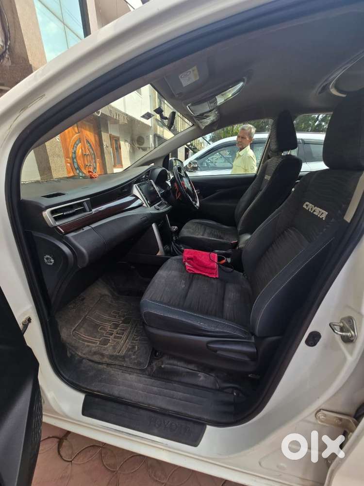 Toyota Innova Crysta 2021 Diesel Well Maintained