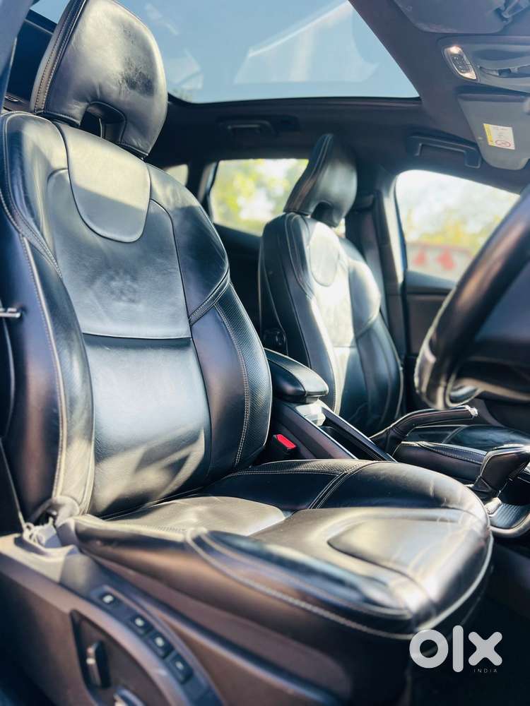 Volvo V40 D3 R Design, 2018, Diesel