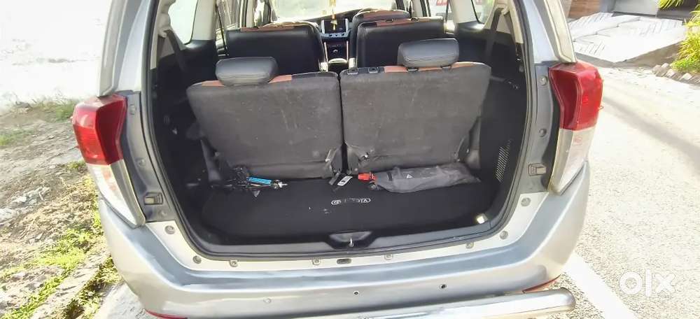 Toyota Innova Crysta 2017