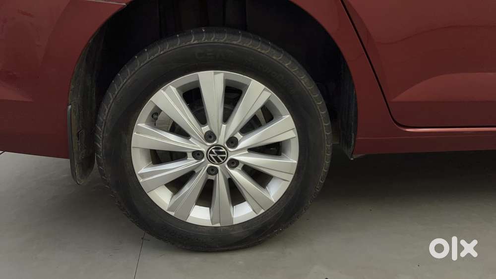 Volkswagen Virtus Highline Plus 1.0 Tsi At, 2023, Petrol