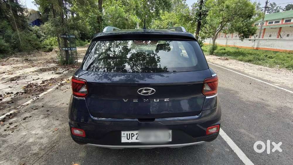 Hyundai Venue, 2021, Petrol