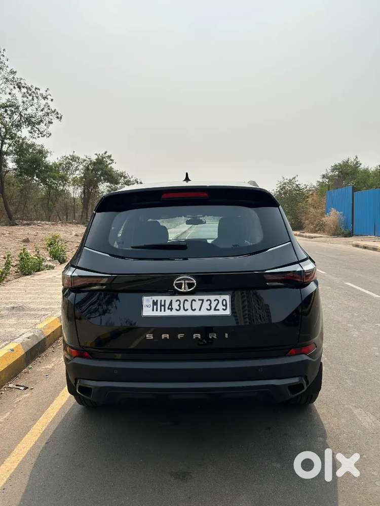 Tata Safari Dark Edition Automatic 2023 With Extended Warranty New Tyr