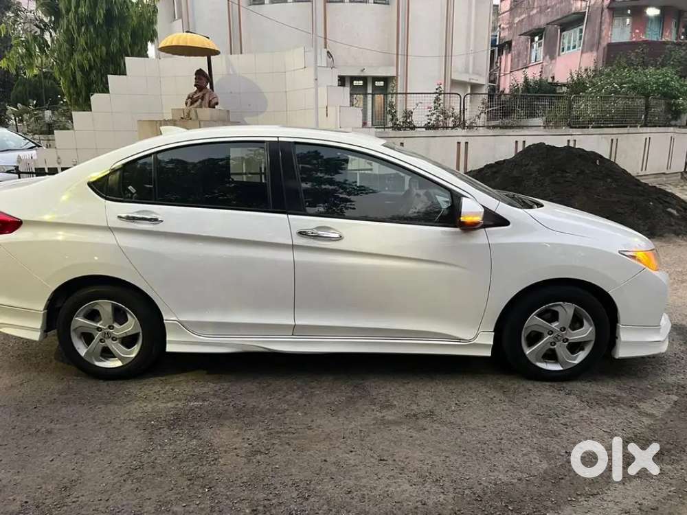 Honda City Hybrid 2014 V