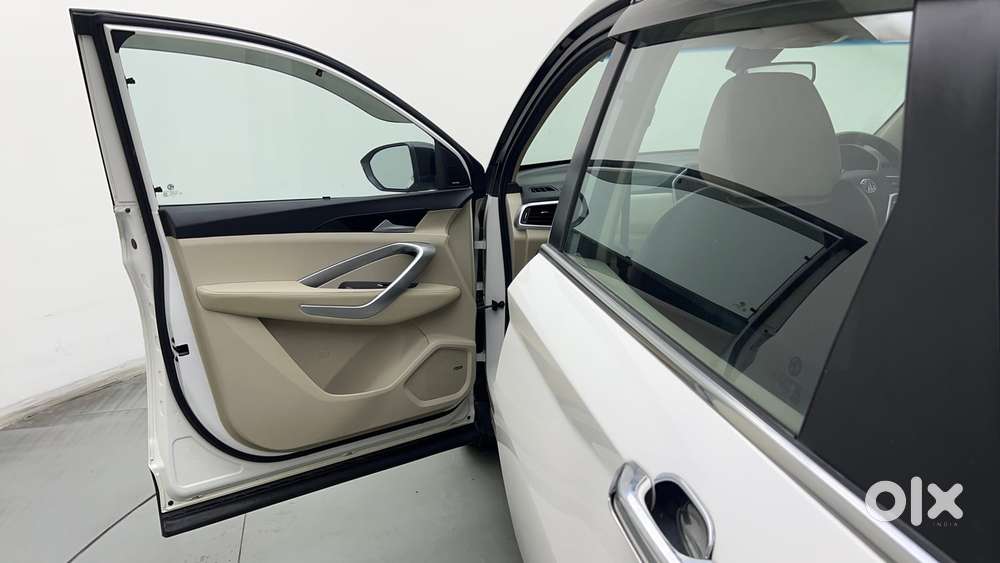 Mg Hector Sharp Pro 1.5 Turbo Mt Dual Tone, 2021, Cng & Hybrids