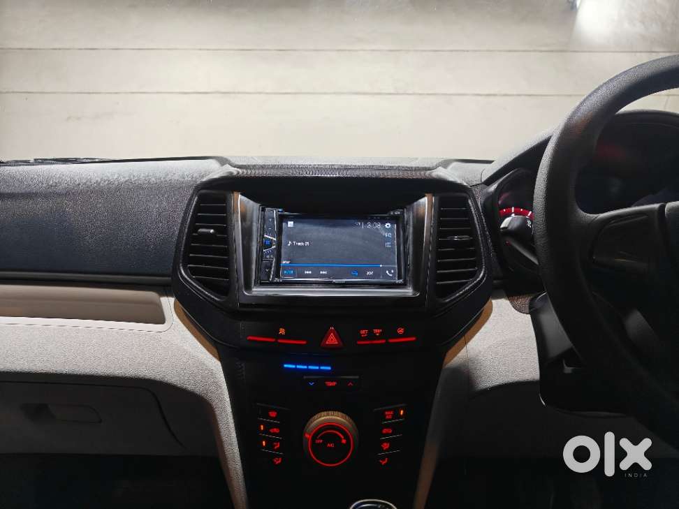 Mahindra Xuv300 W4, 2020, Petrol