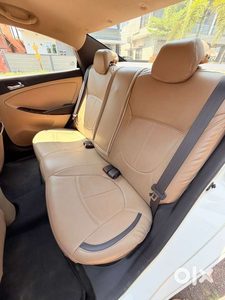 Hyundai Verna 1.6 Sx (o) Crdi At, 2014, Diesel