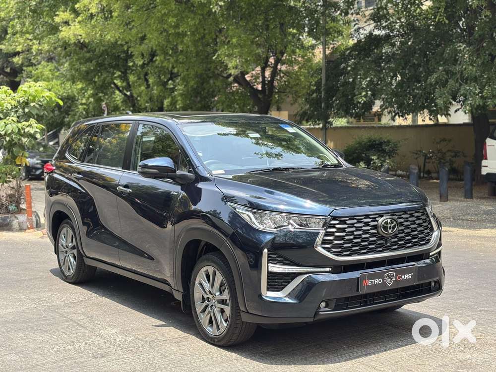 Toyota Innova Hycross 2.0 Zx (o) Hybrid 7 Str, 2025, Petrol