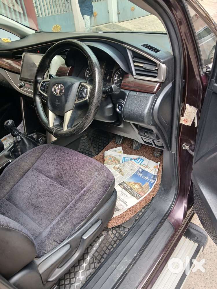 Toyota Innova Crysta 2.4 V, 2017, Diesel