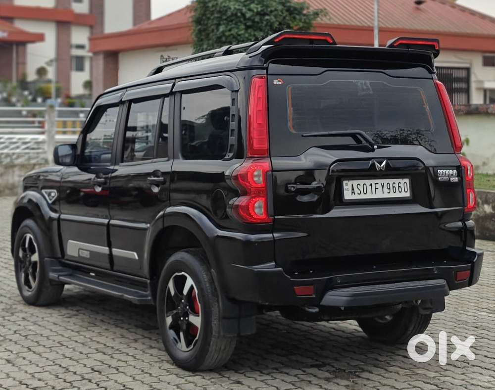 Mahindra Scorpio Classic 2.2 S 11 Mt 7 Str, 2024, Diesel