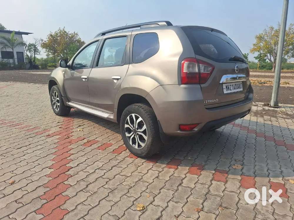 Nissan Terrano 2015 Diesel 116000 Km Driven