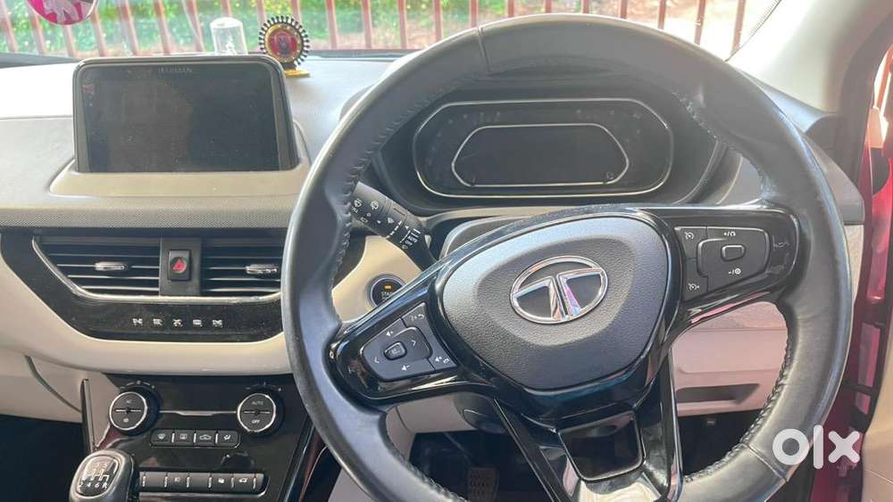 Tata Nexon 2022 Petrol 33000 Km Driven