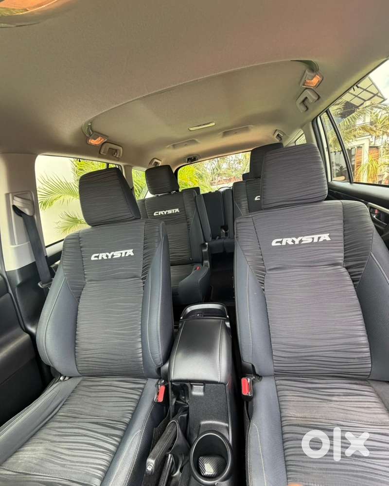 Toyota Innova Crysta 2021 V 2.4 Diesel 7-seater | 1st Owner | 40000 Km