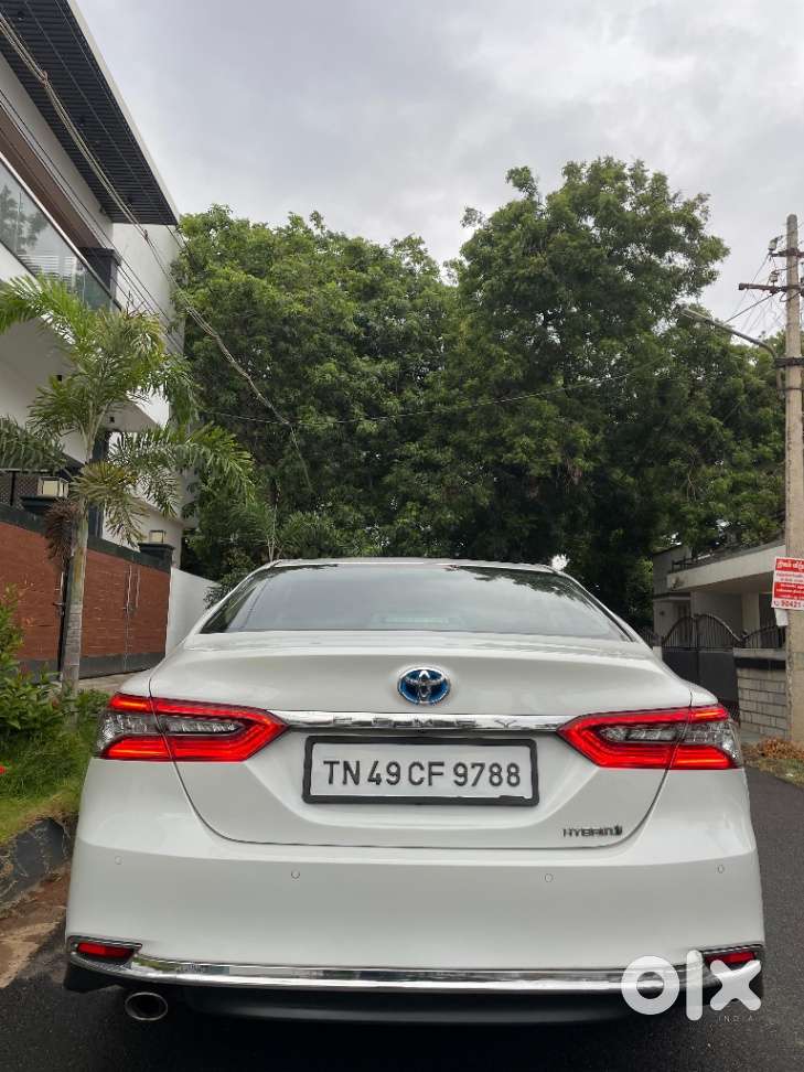 Toyota Camry Hybrid, 2022, Petrol