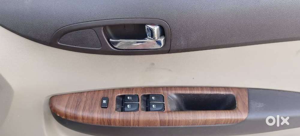 Hyundai I20 1.4 Magna At, 2011, Diesel