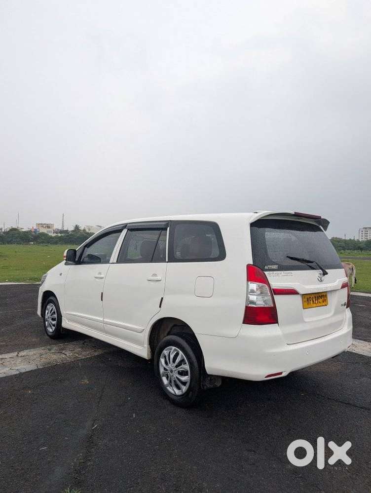 Toyota Innova 2.5 G (diesel) 7 Seater, 2016, Diesel