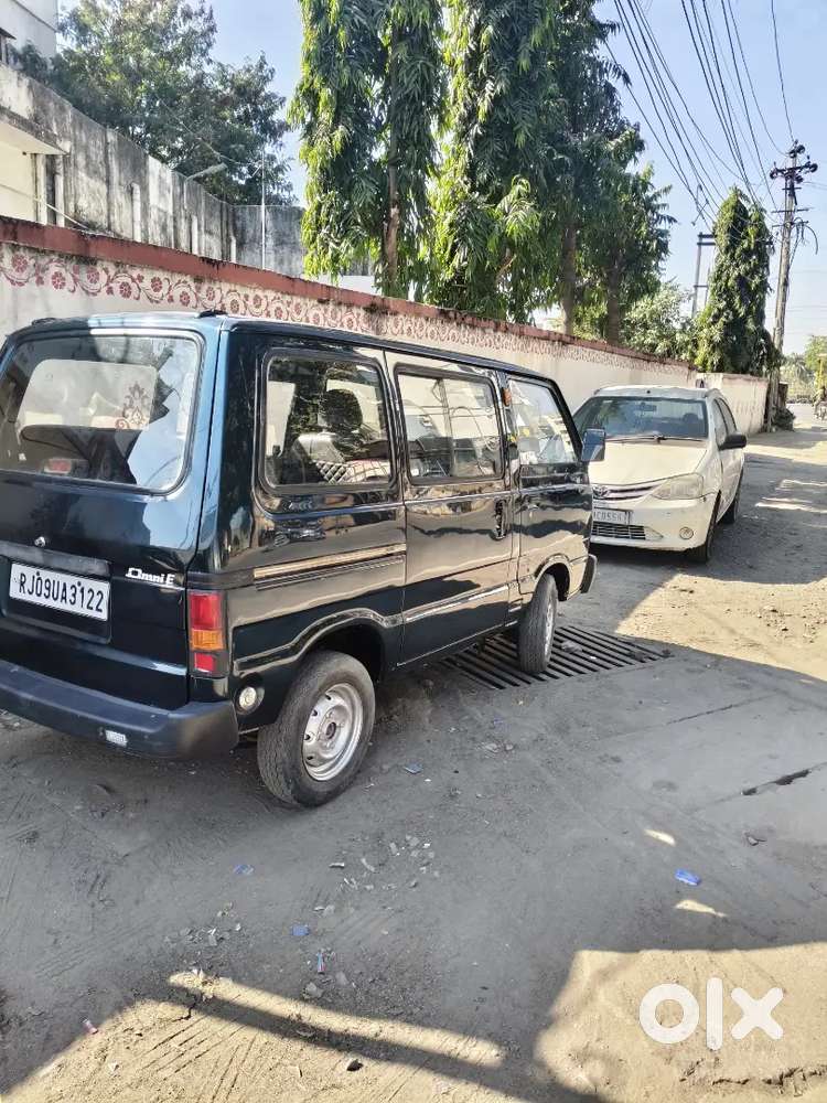 Maruti Suzuki Omni 2011